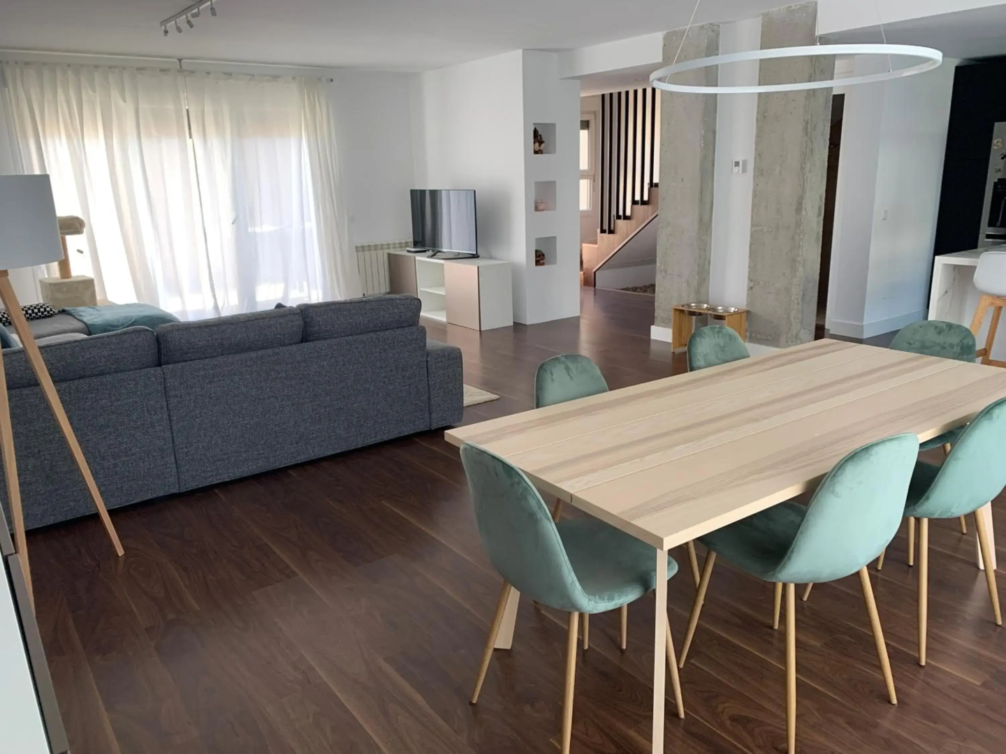 Agradable chalet con piscina privada cerca de Madrid