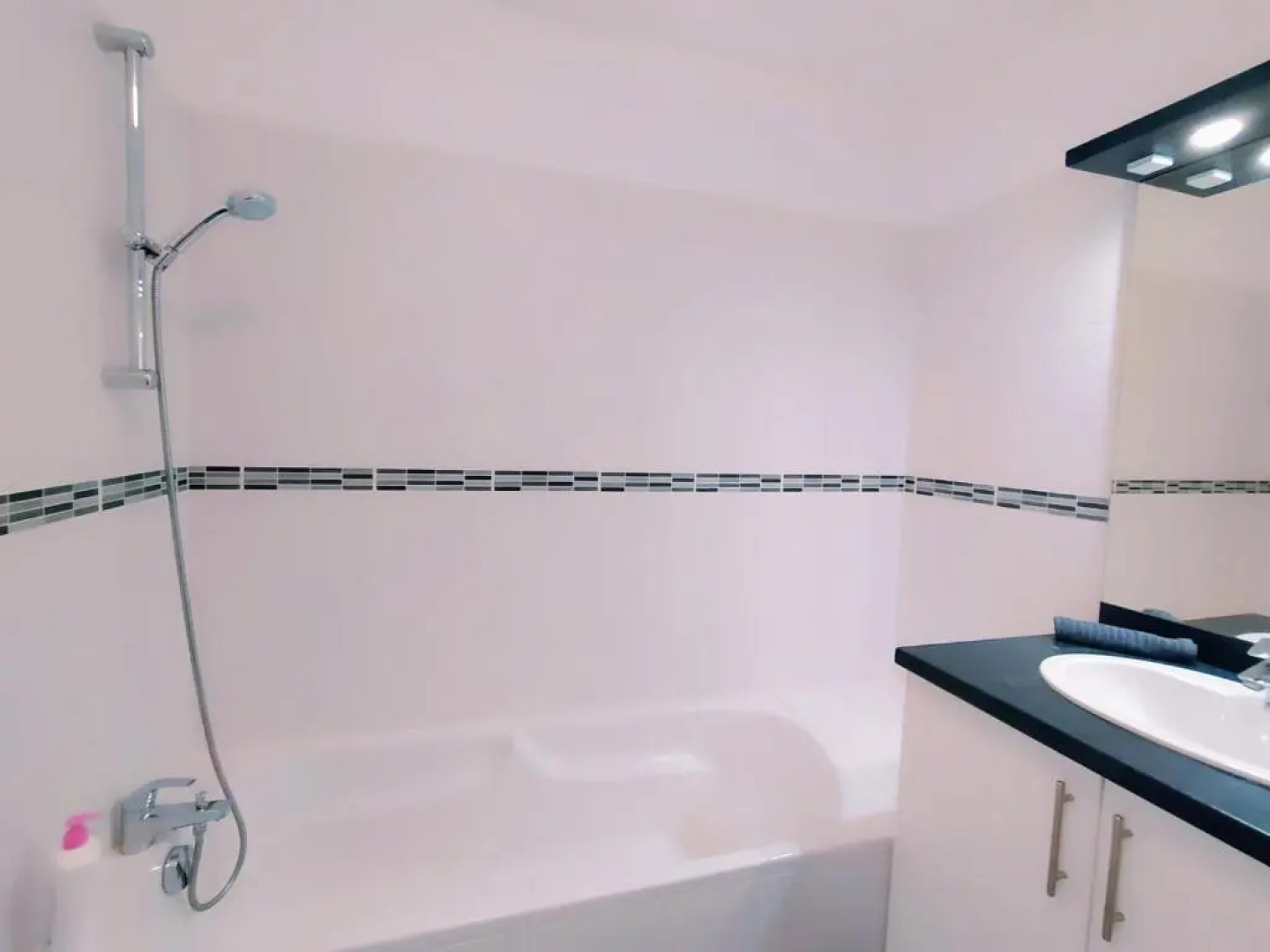 Le 5 SUD Anglet Piscine Parking WIFI