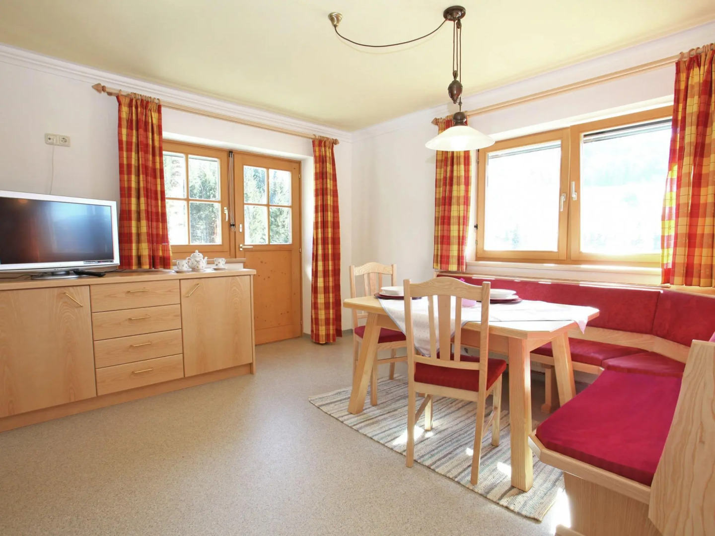 Large Apartment in Maria Alm With Terrace