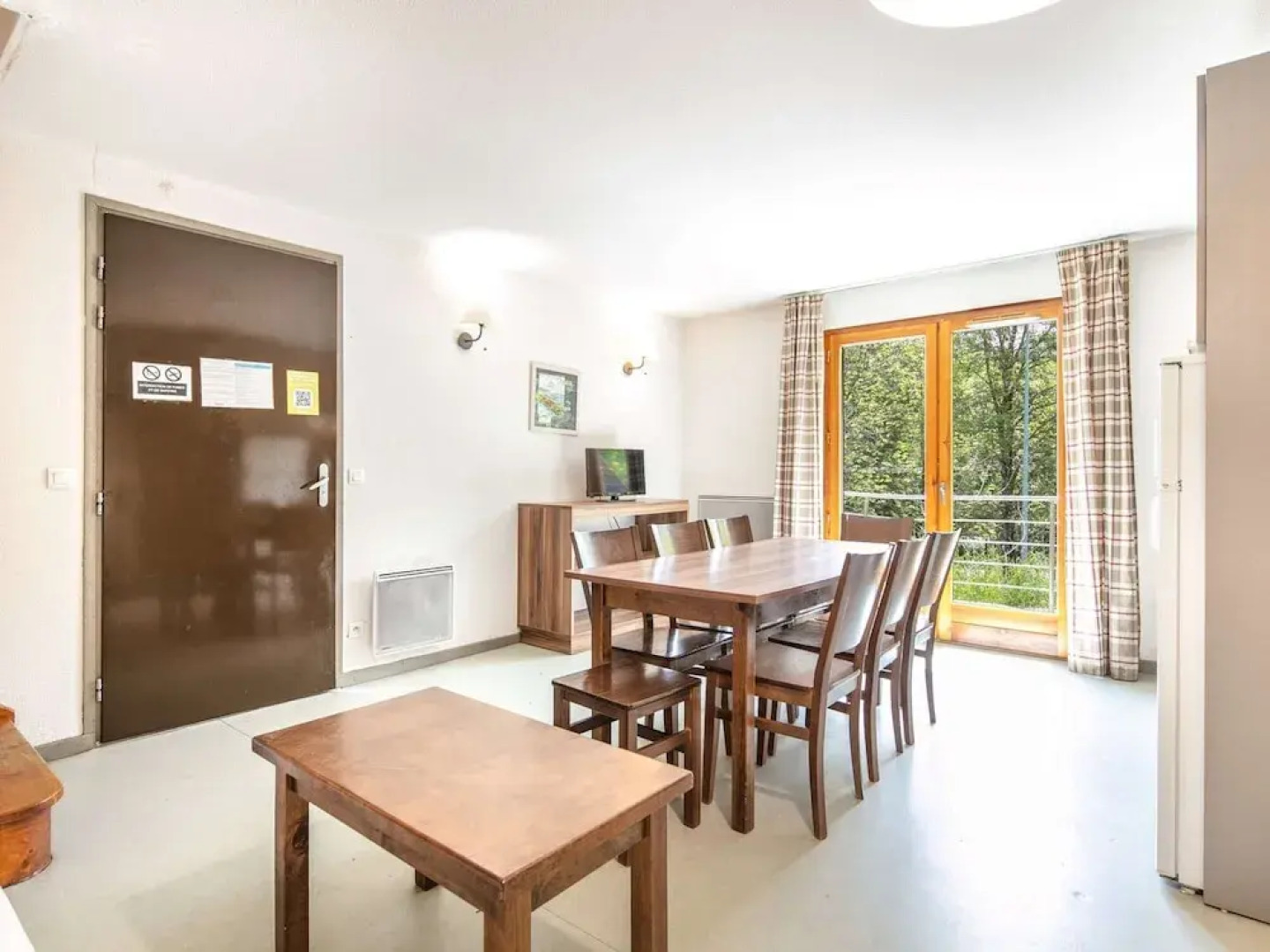 Chalet Retreat Near Slopes