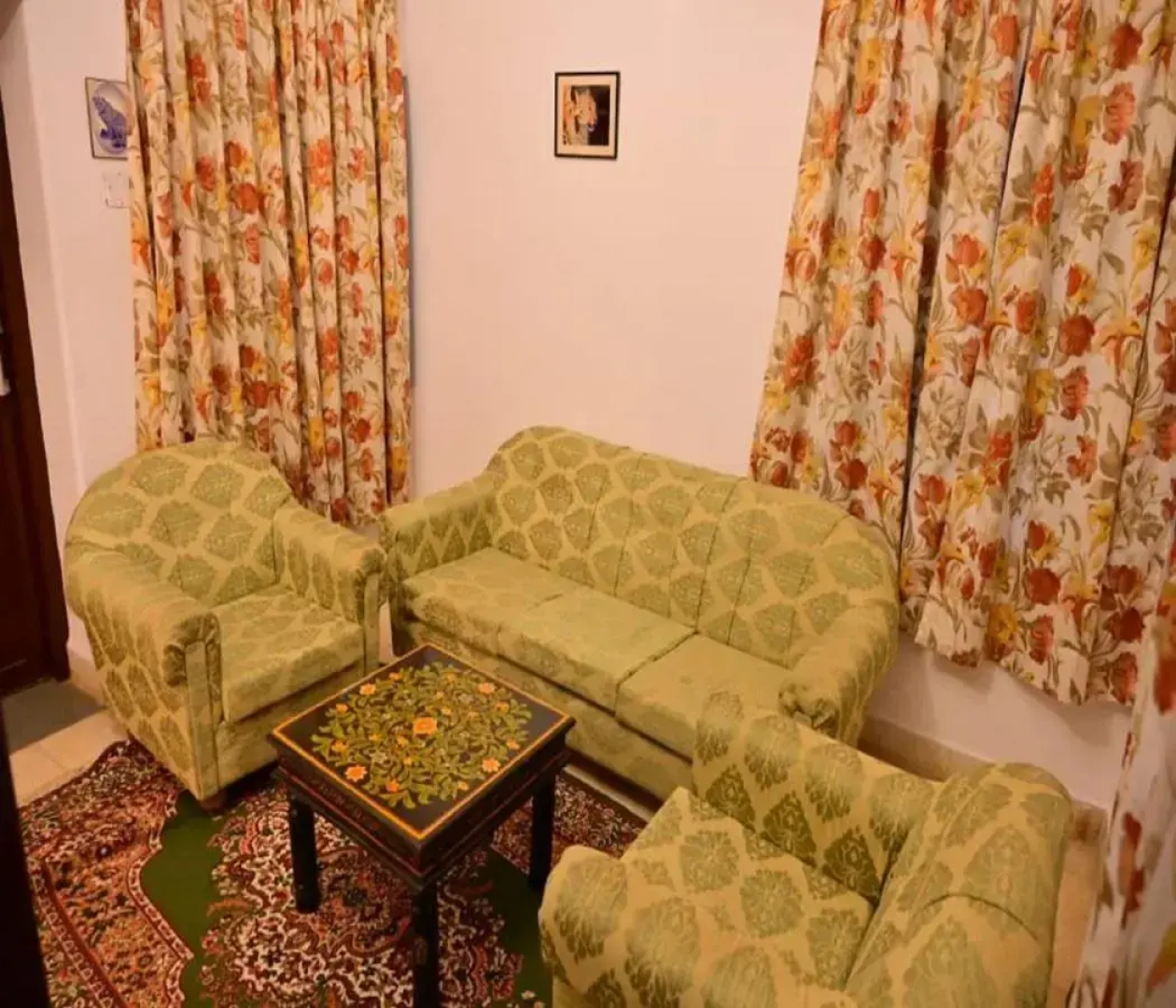 Leopard Lair Ananta Express
