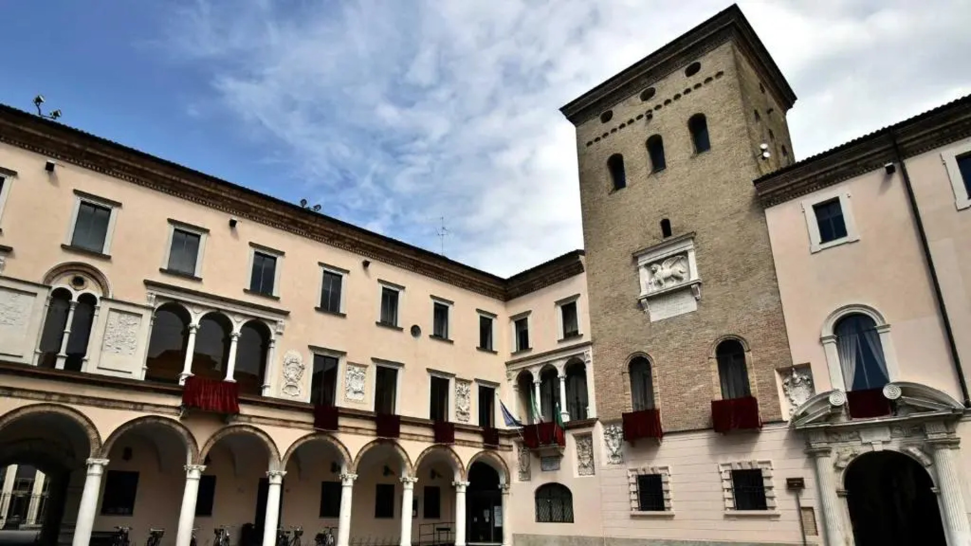 CASA DI SOLE Appartamento a Crema