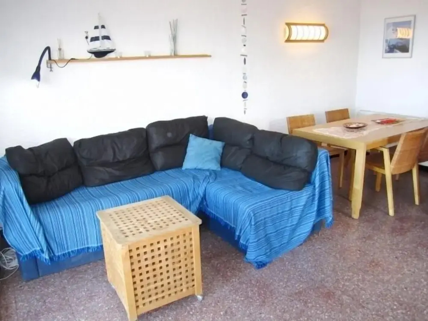 Apartment With sea Views in Llan?? - 1052