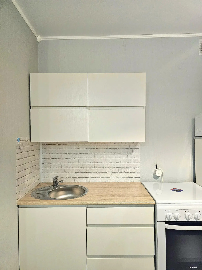 Домашний очаг на проспекте Октября 48