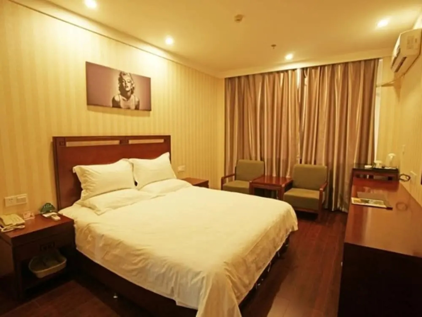GreenTree Inn Yangquan District Desheng Street Industry and Trade Building Express Hotel