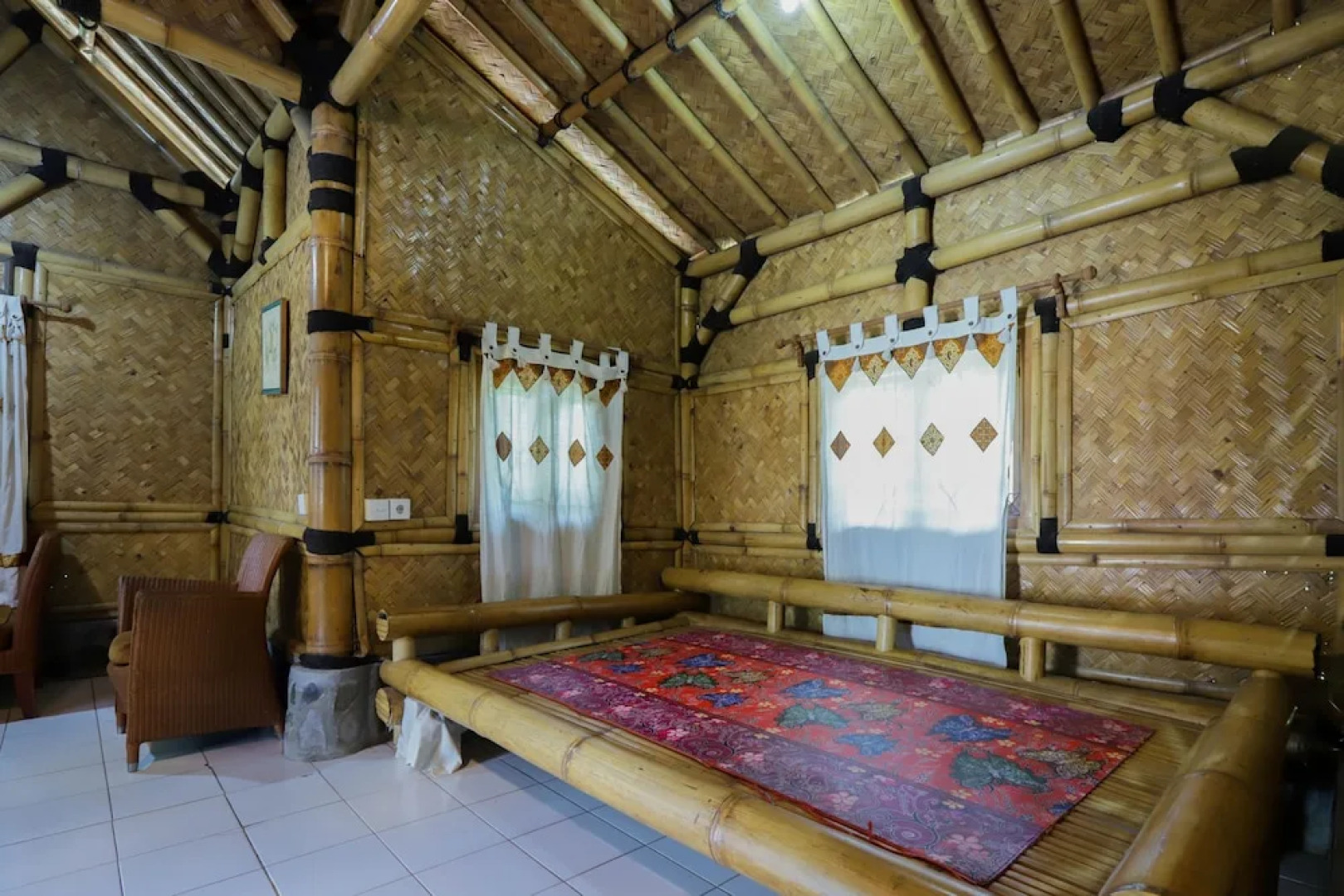 OYO 735 New Panjang Jiwo Resort