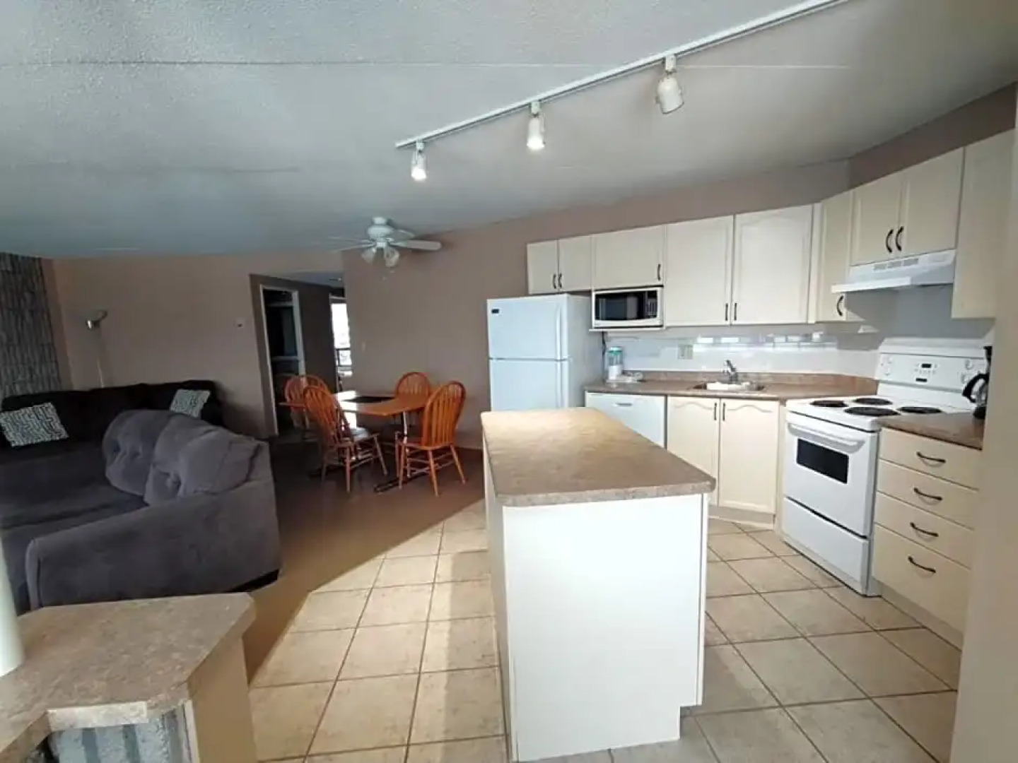 Holiday Villa Resorts - Thornbury Royal Harbour Resort