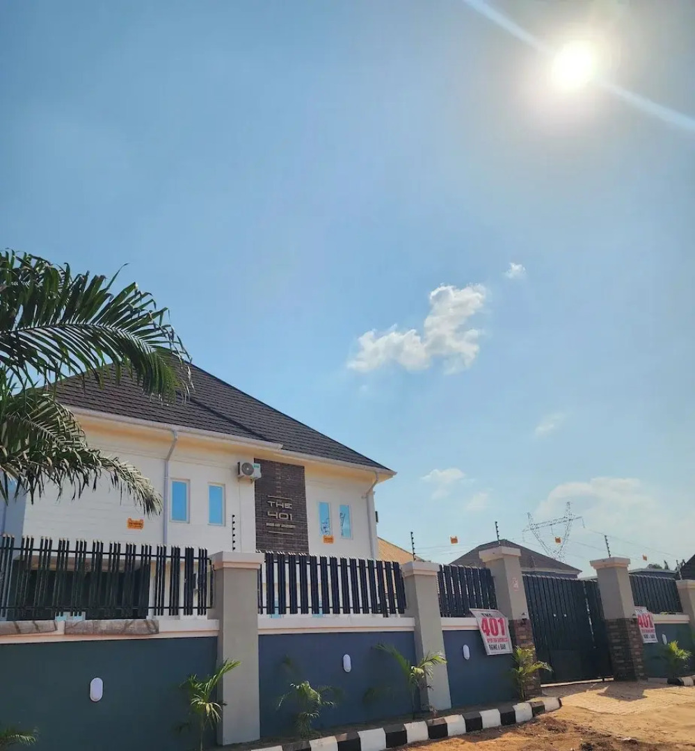 The 401 Hotel and Suites Awka
