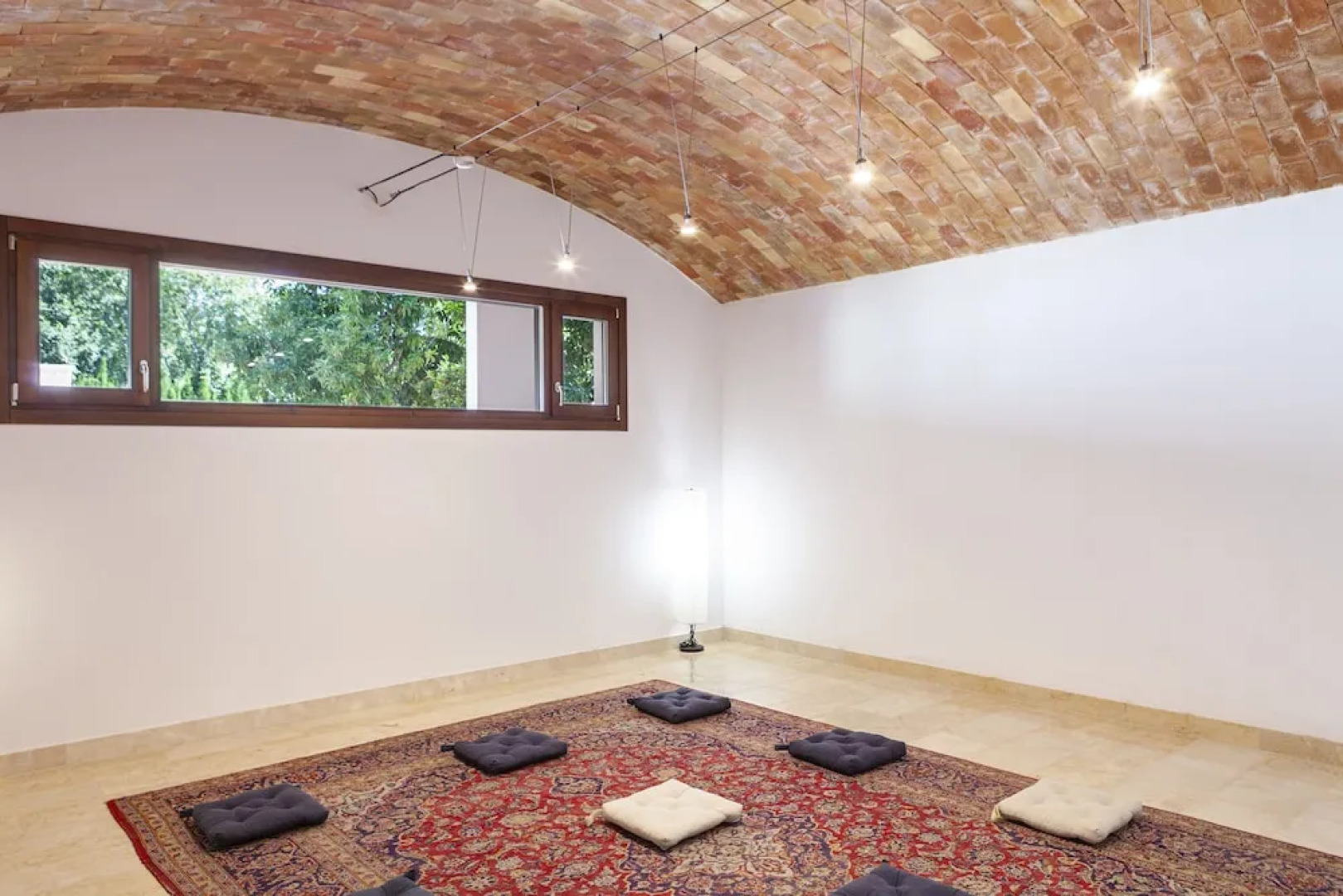 Ad Hoc Vitae Retreats & Health