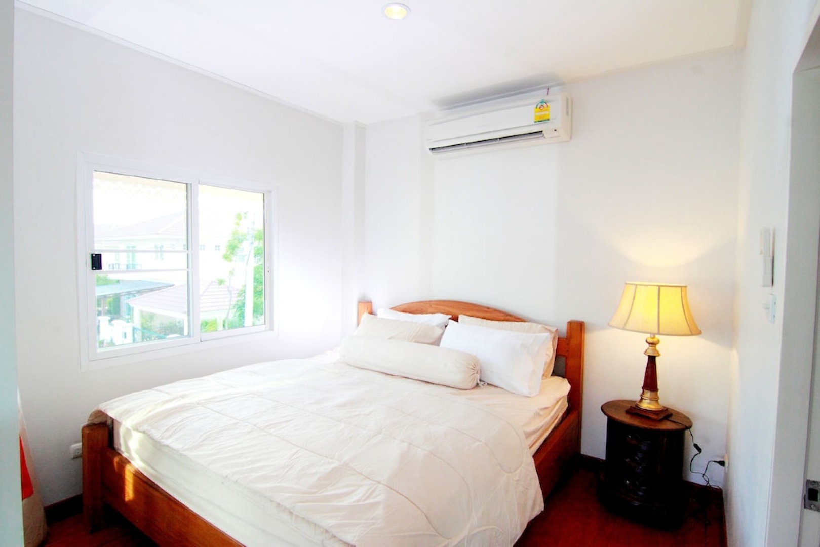 Apartment Sojourn