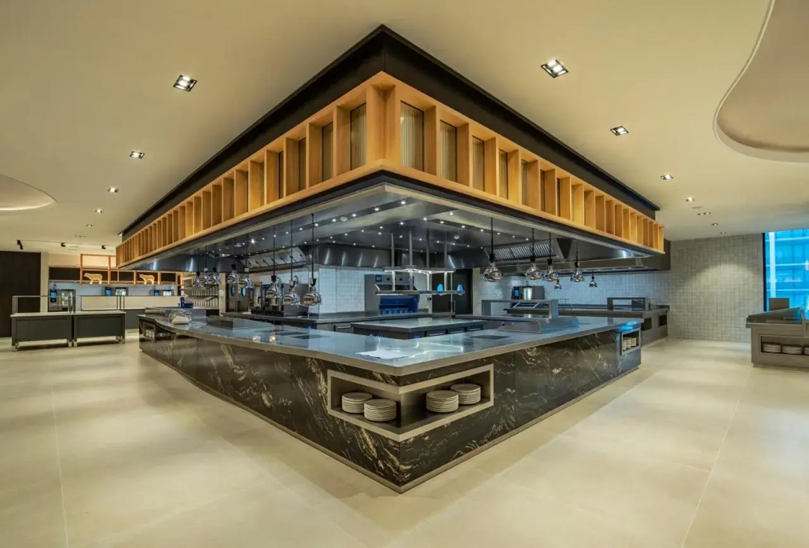 Отель Van der Valk Schiphol A4