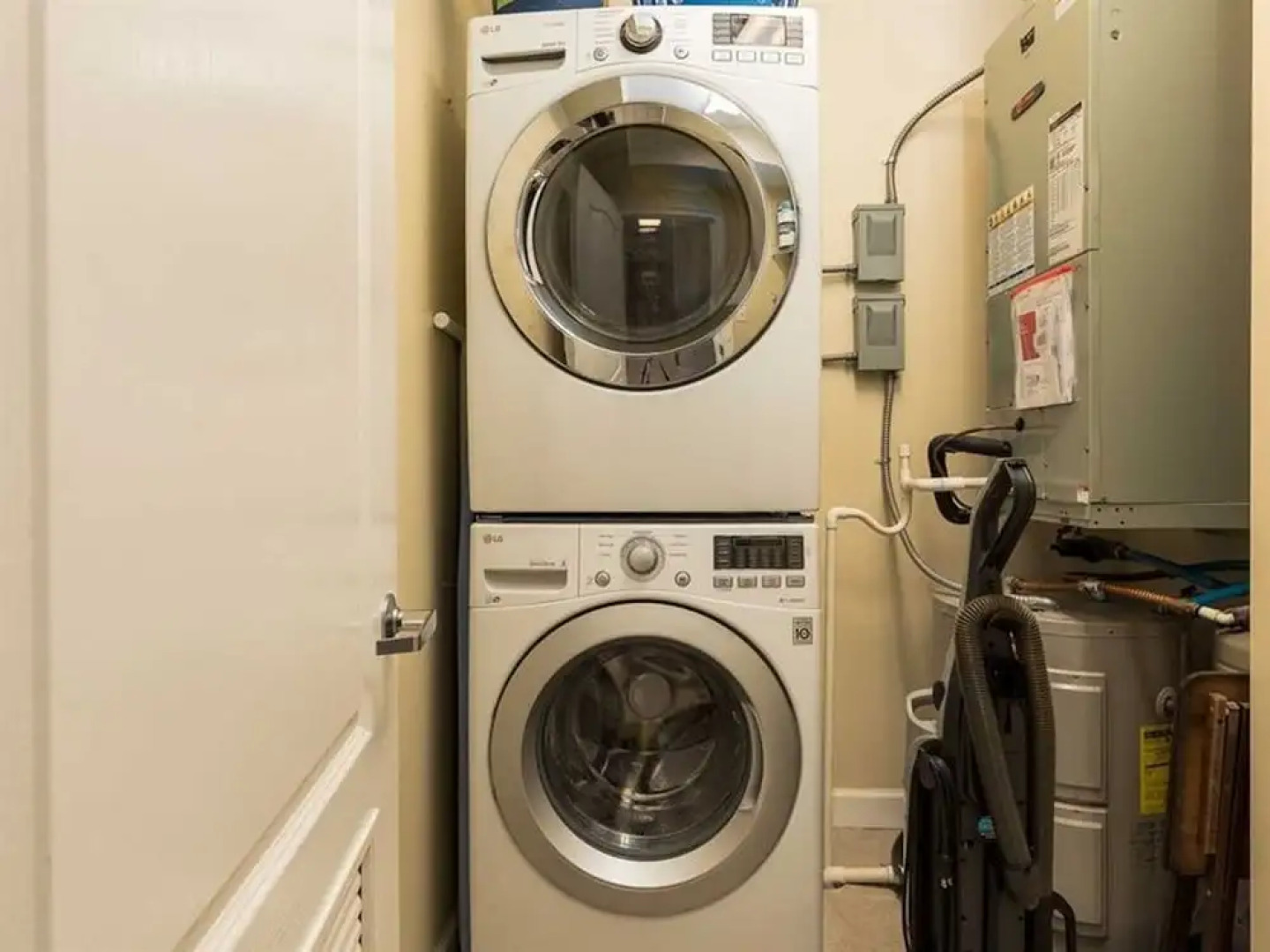 The Indies by Meyer Vacation Rentals