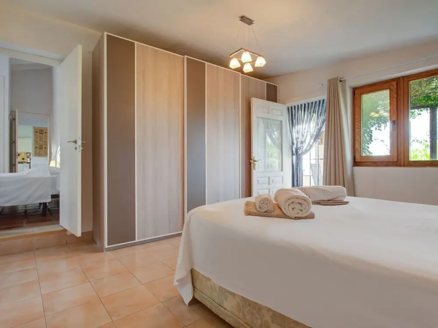 Serene Holiday Home in Sayalonga With Private Pool