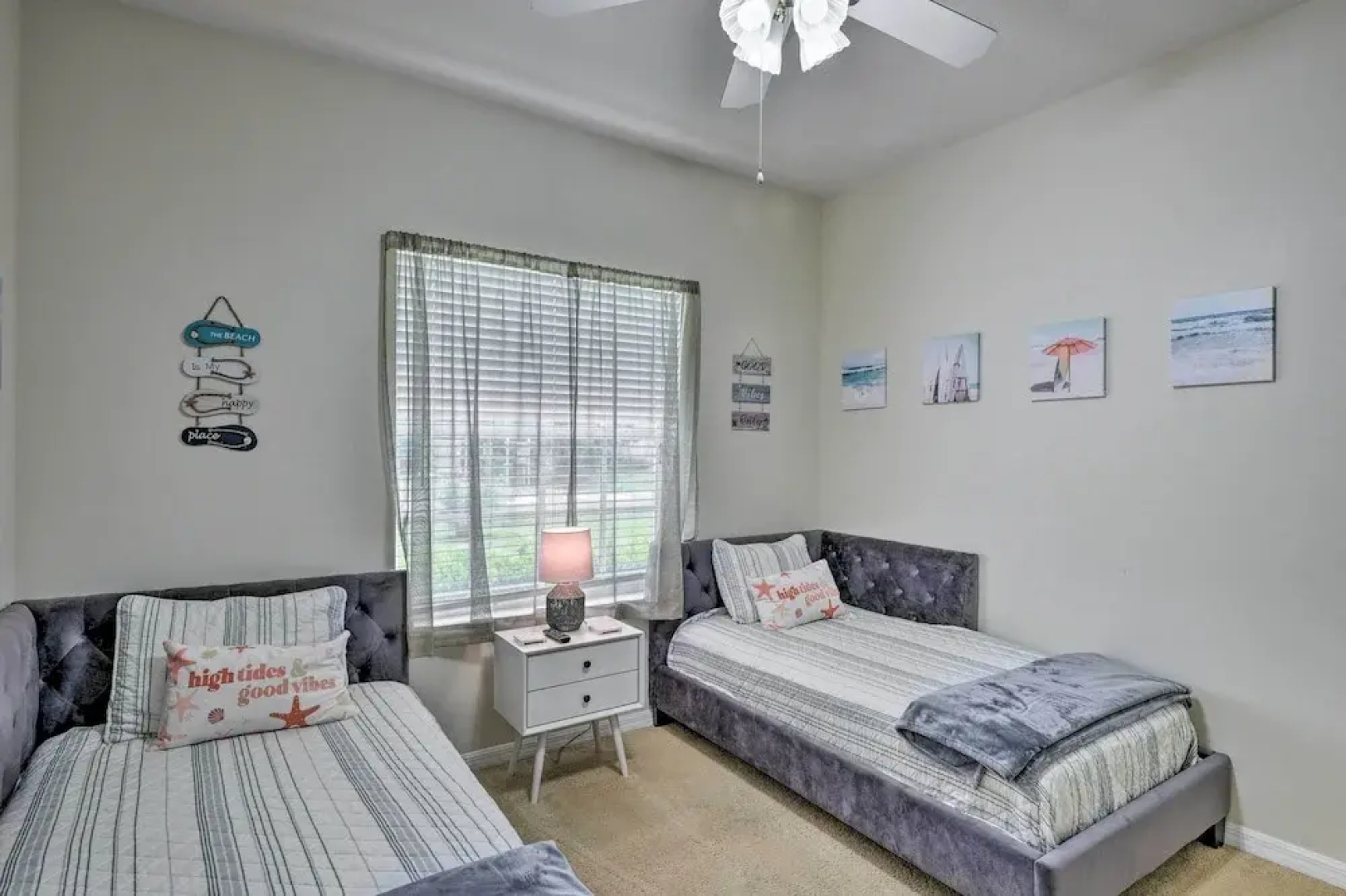 Pet-friendly Palm Coast Home w/ Pool Table & Patio