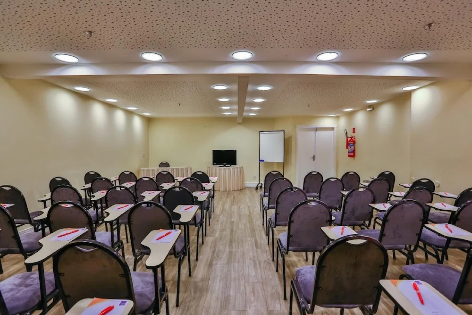 Best Western Dubai Macae