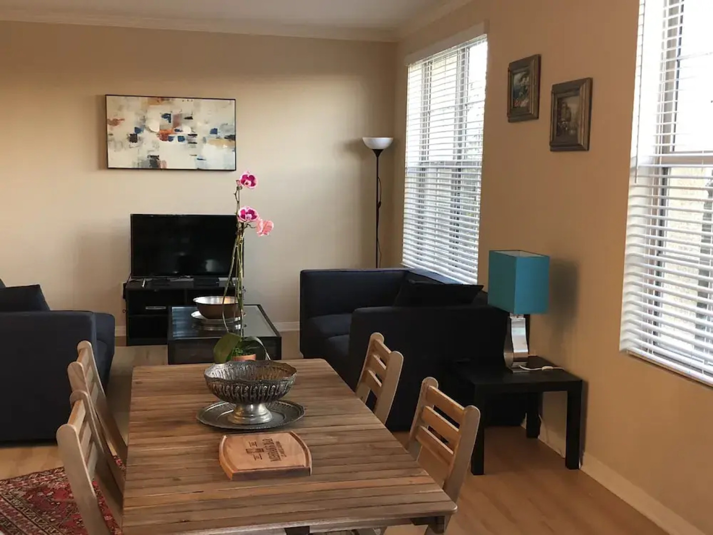 Resort Style Luxury 2BD Suite in Irvine's Spectrum Center