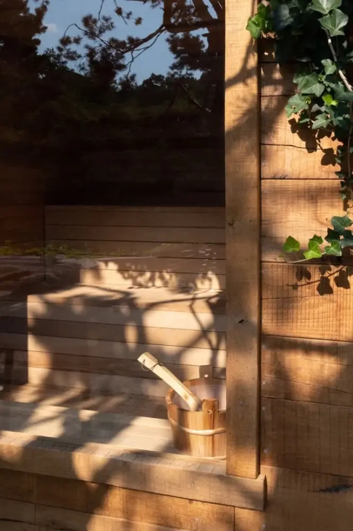 Charming 1BR Suite in Revislate