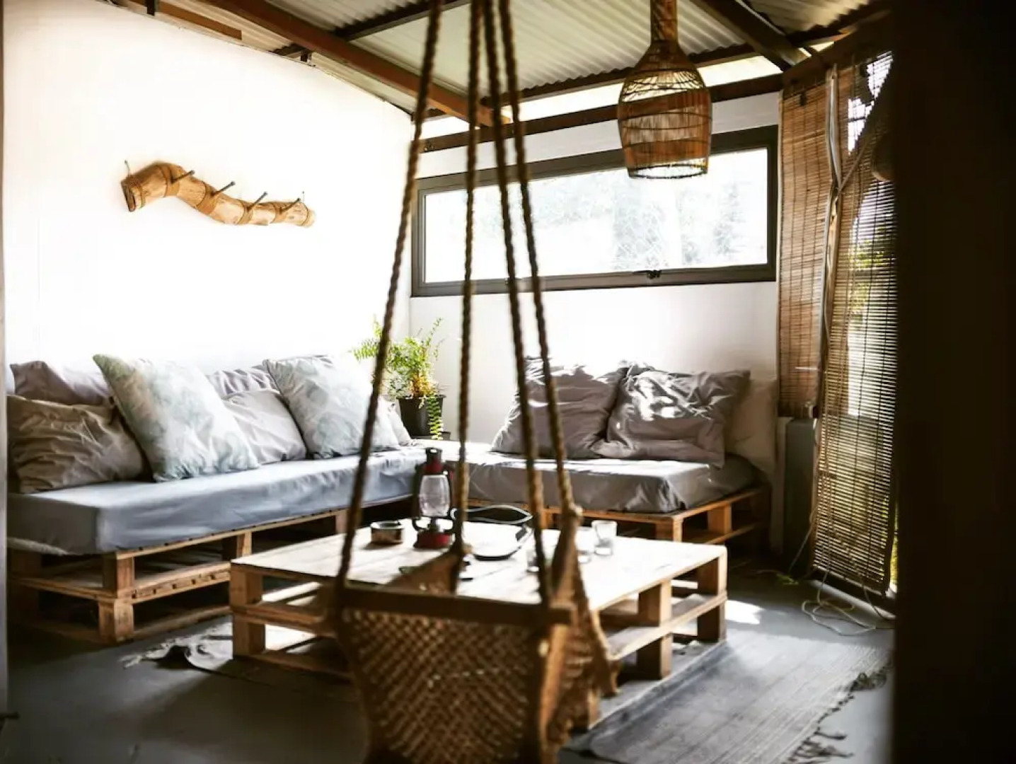 Ti Baz Beach House With Mountain View