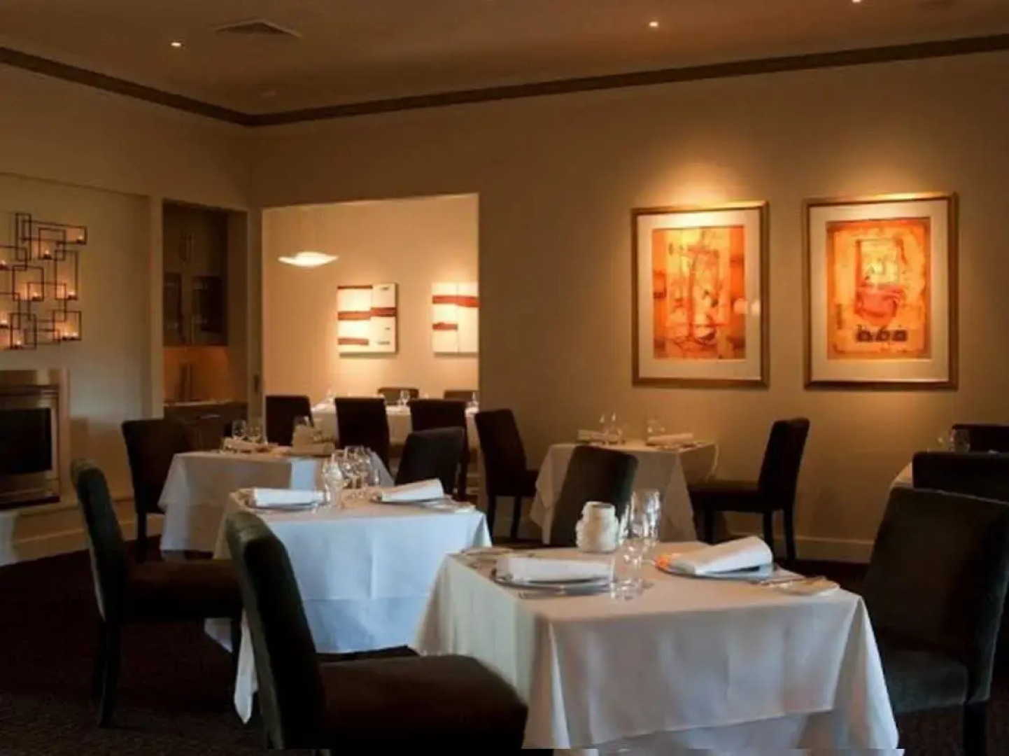 Stonewell Cottages & Vineyards