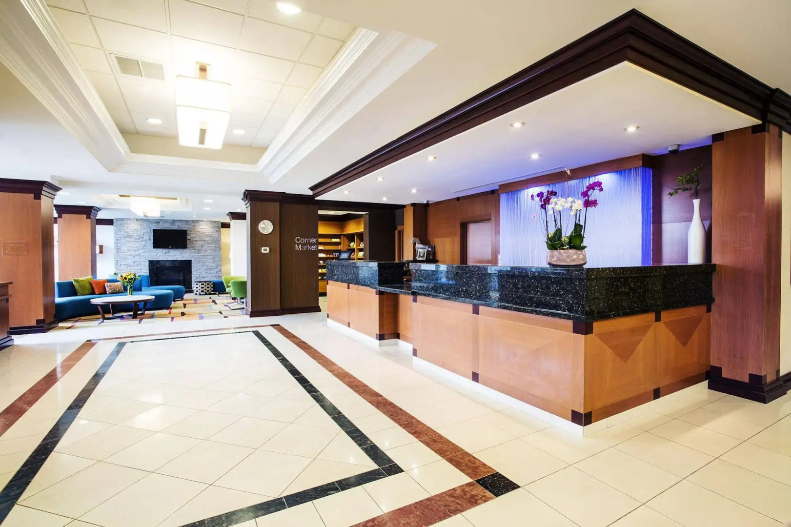 Fairfield Inn and Suites by Marriott Toronto Airport