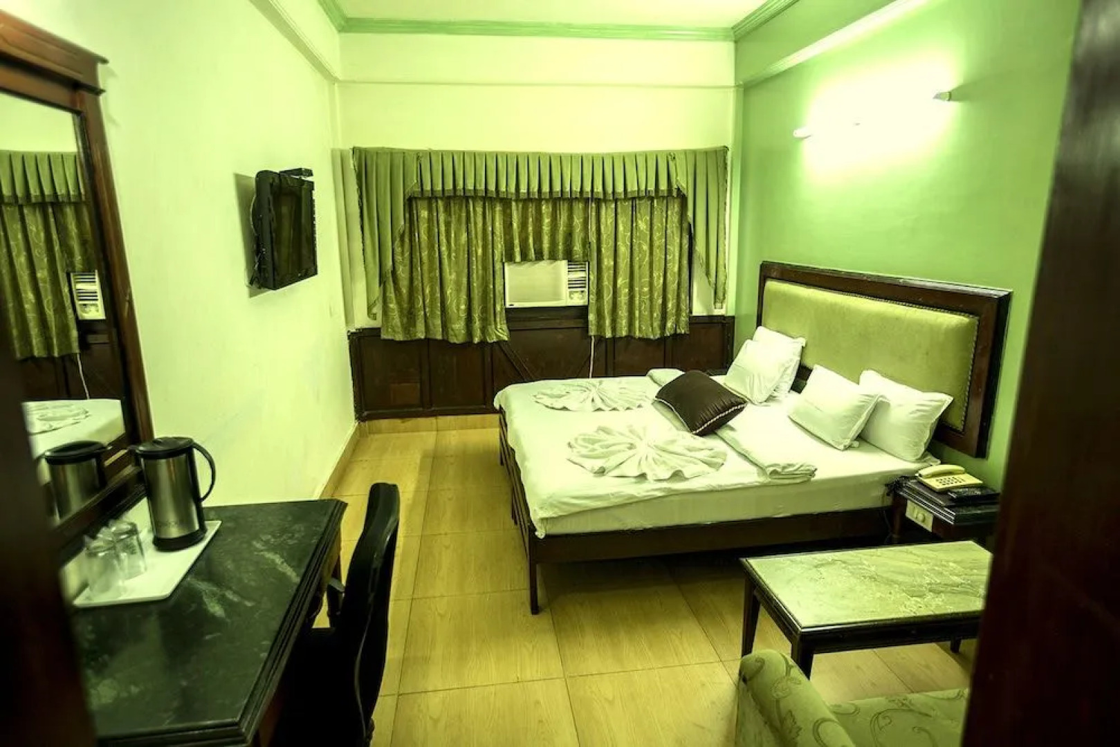 Hotel Deep Avadh