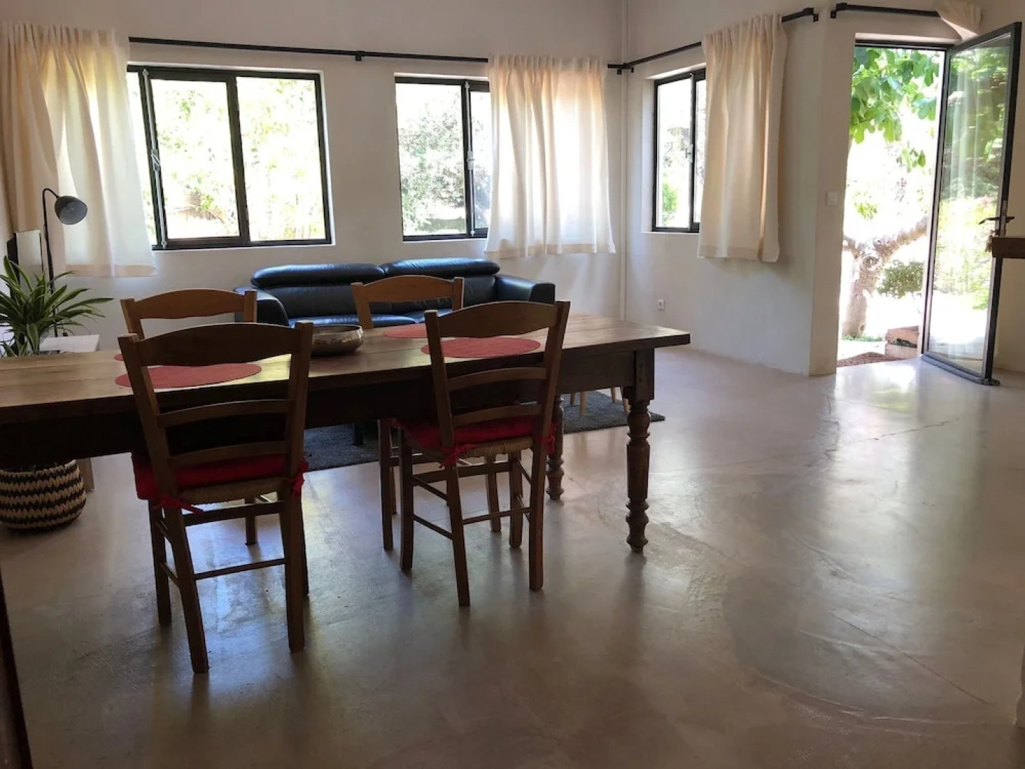 Du Coté de Chez Soi