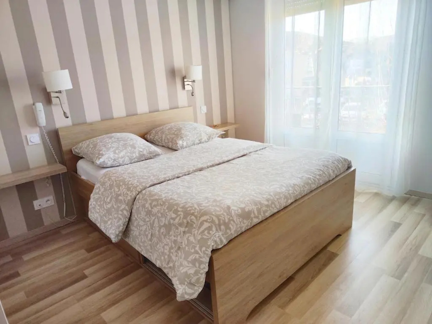 Hôtel Restaurant Le Commerce