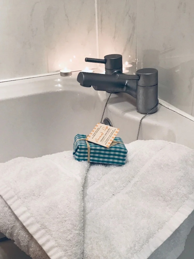 Abbotsford House Apartment