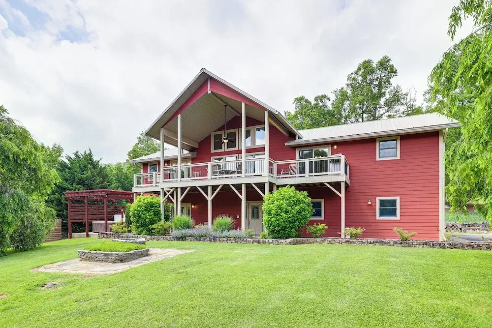 Mtn Views & Hot Tub: 6-acre Blue Ridge Retreat!