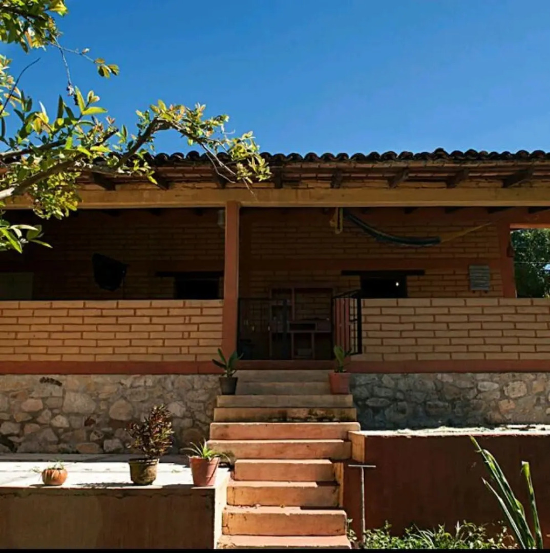 La Joya De Tuito Bed & Breakfast