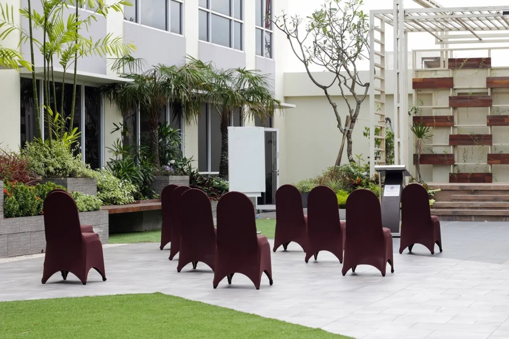 Rattan Inn Hotel