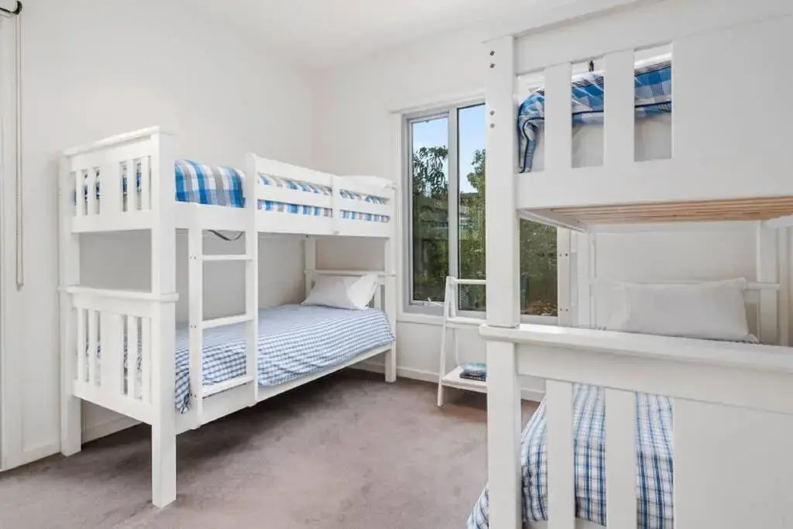 Beach Road Luxury with Ocean Views