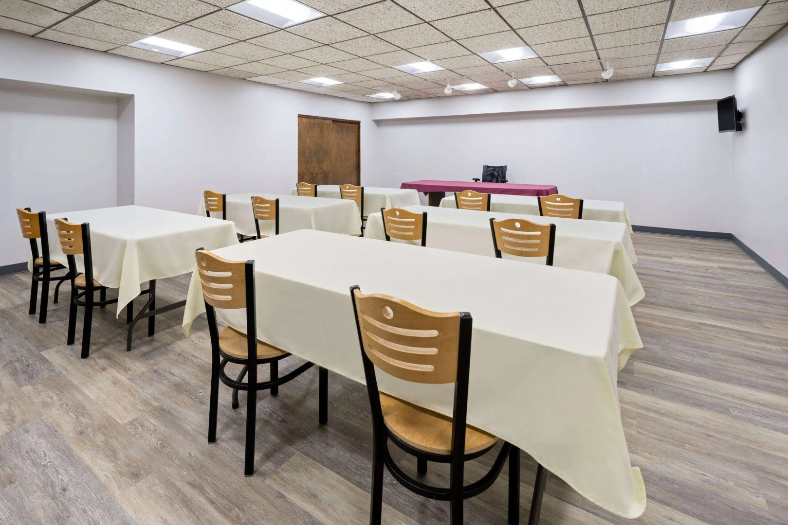 Super 8 by Wyndham Henrietta/Rochester Area