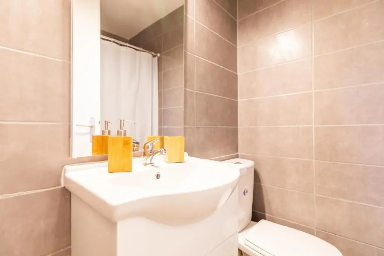 2 - Le Studio Pontissalien - Parking privatif