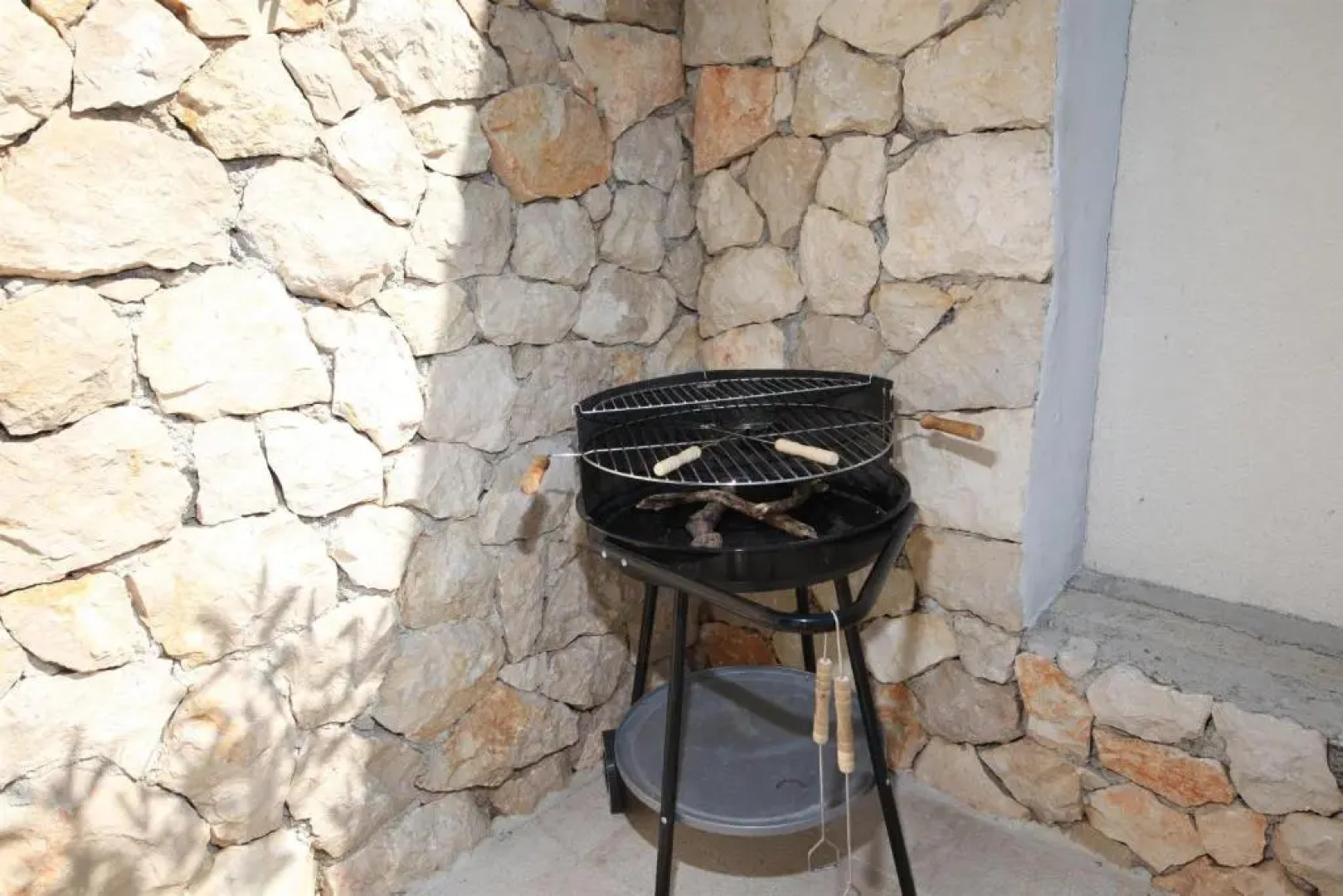 Apartmani Plana, Zaostrog