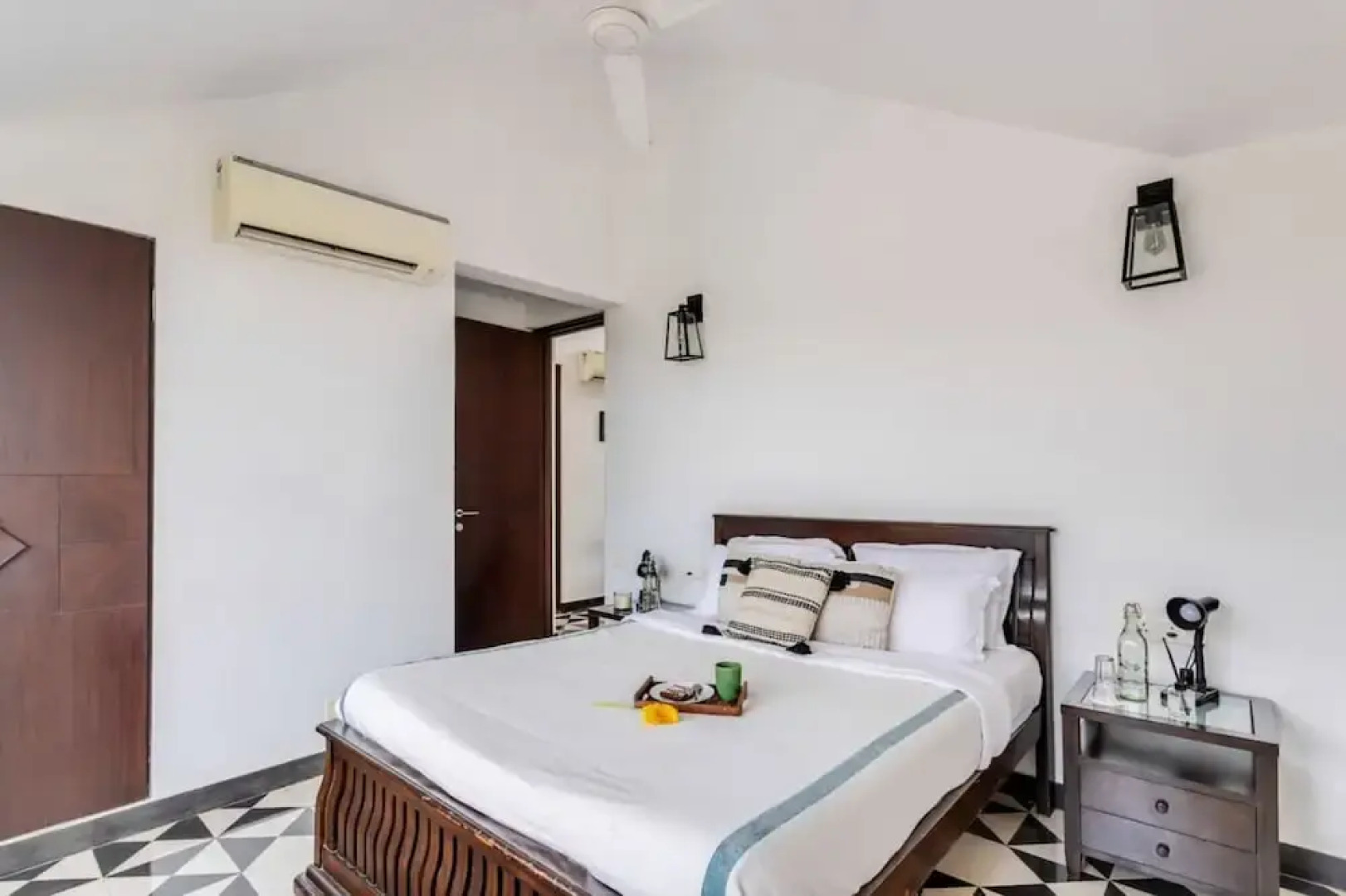 Elegant 2BR Apartment Near Candolim Coco Beach