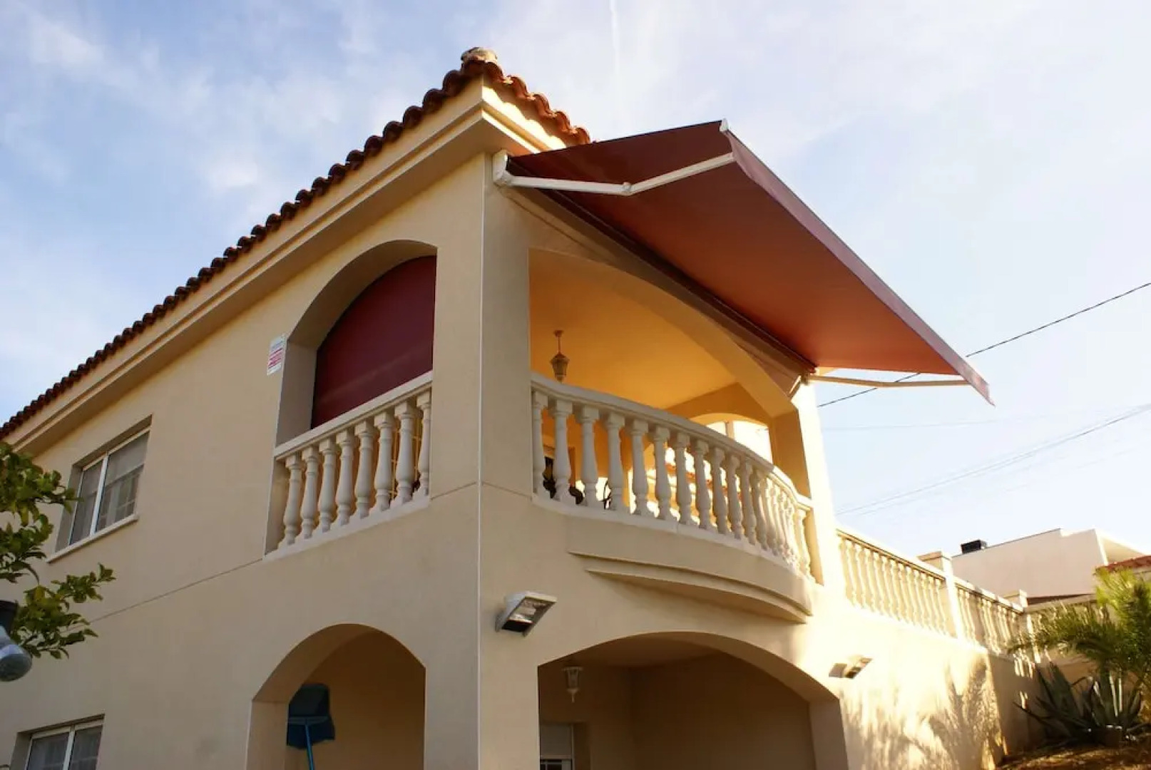 CUBELLES HLCLUB House