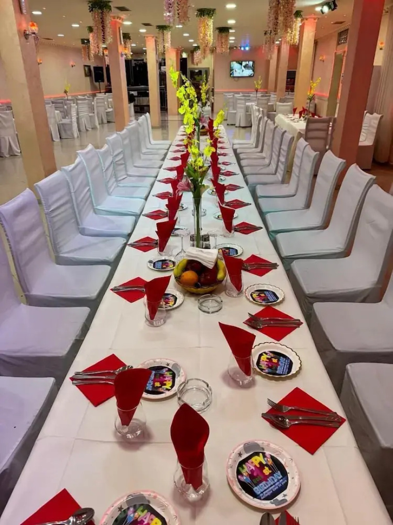 London Restaurant Hotel