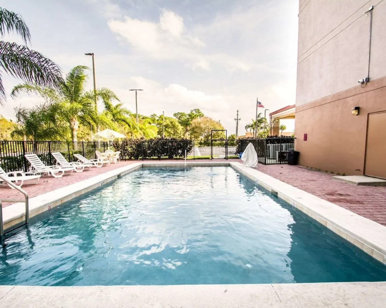 Sleep Inn Fort Pierce I-95