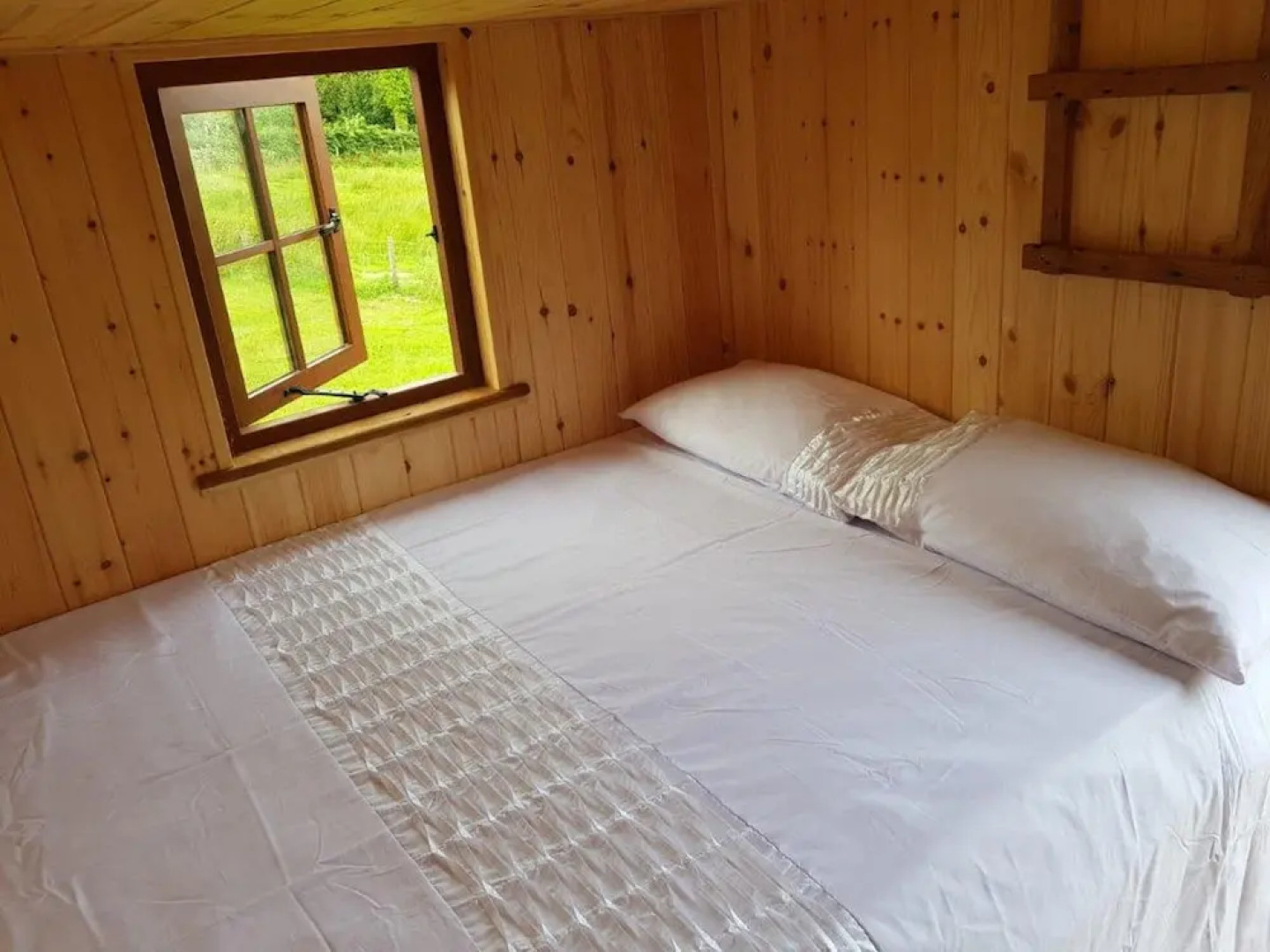 Foxglove Holiday Private Eco Accommodation