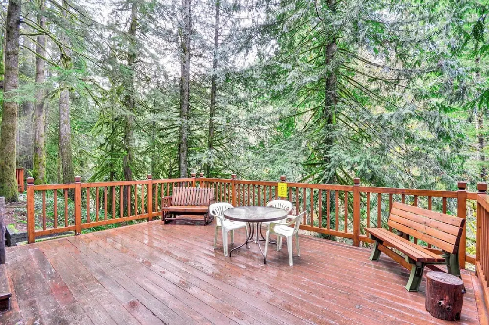 Forested 'minikahda Lodge' w/ Hot Tub Near Mt Hood