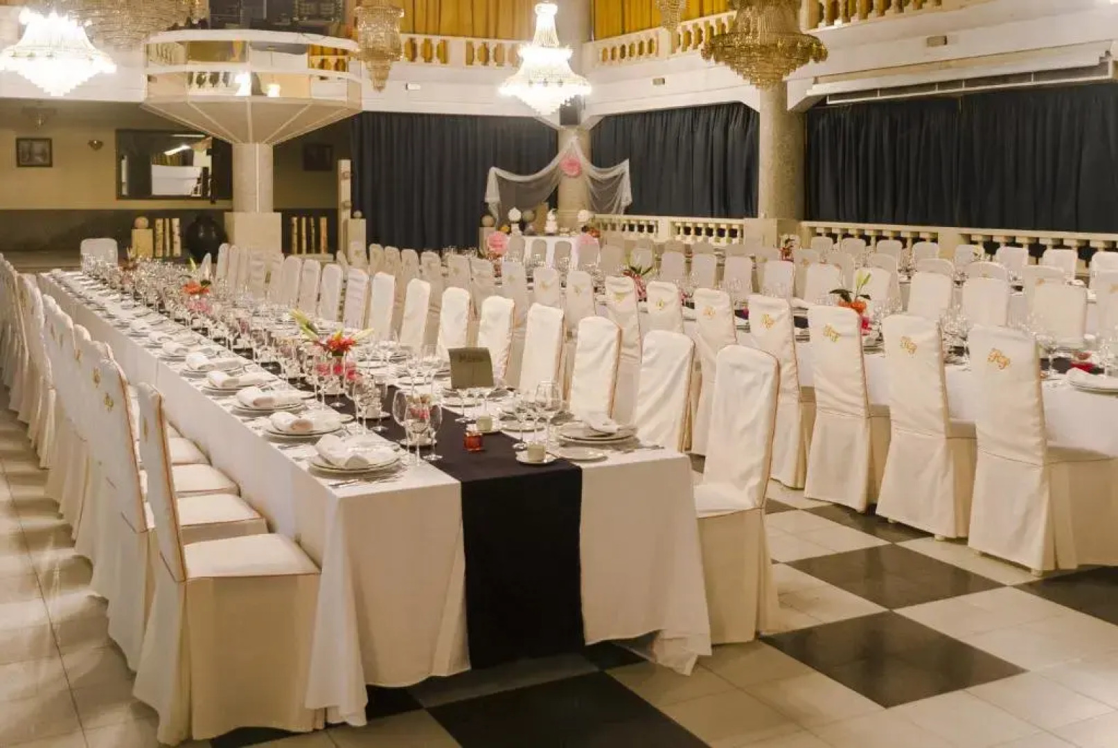 Complejo Hostelero Paladium