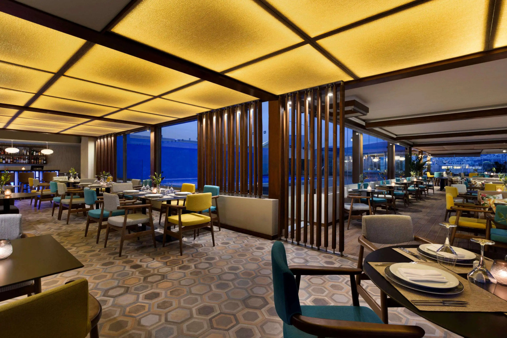 Отель Zeus Wyndham Grand Athens