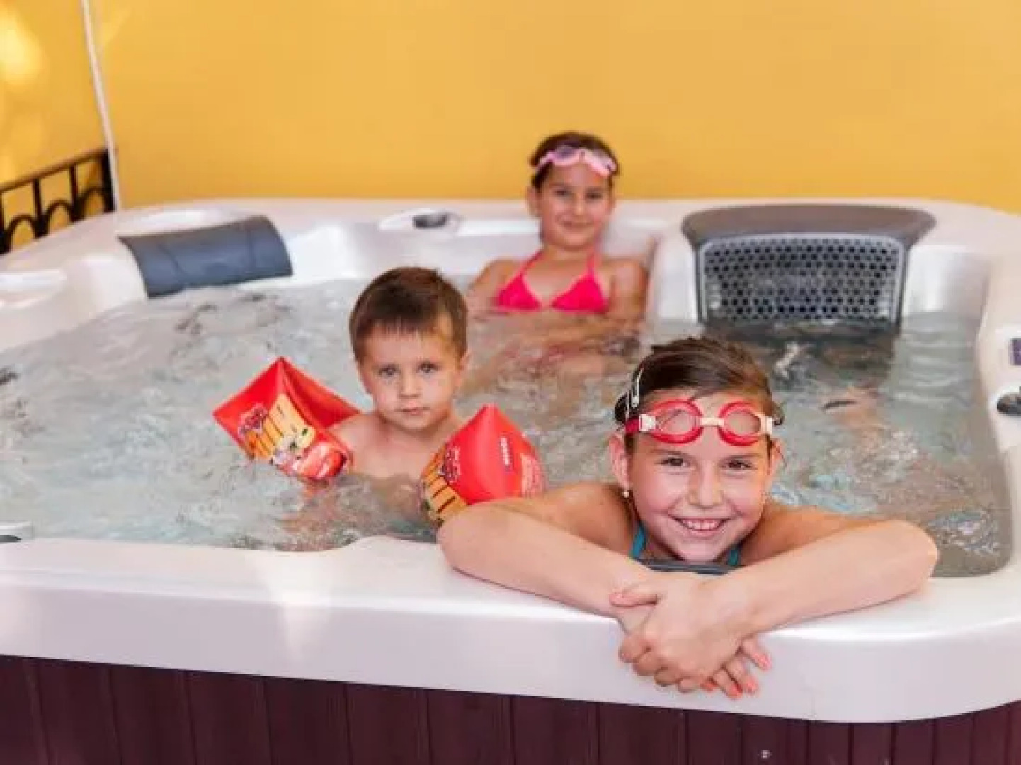 Autóscsárda és Panzió