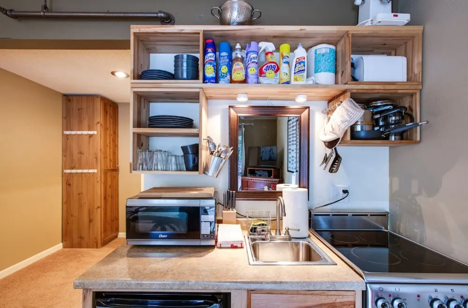 37SLL - Economical - Convenient - Kitchenette - Sleeps 2