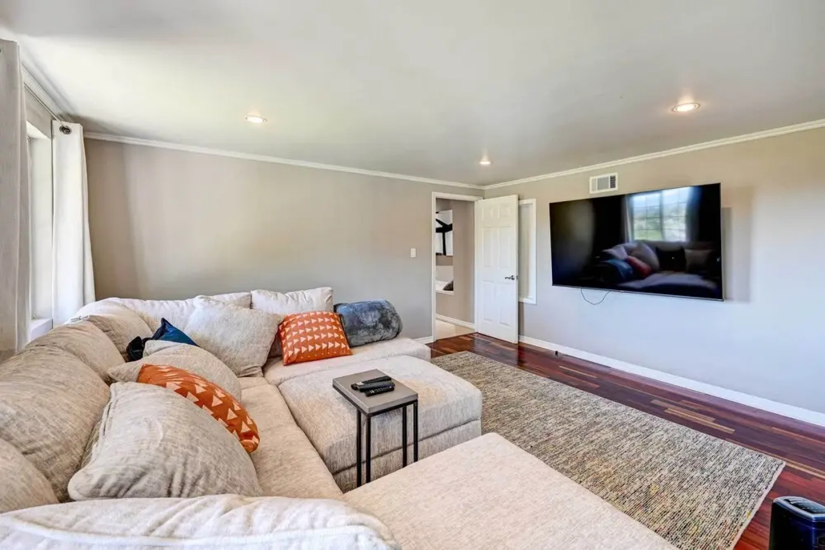 Spacious La Mesa Vacation Home w/ Shared Hot Tub!