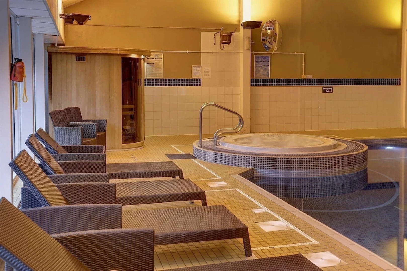 Buchanan Arms Hotel & Spa