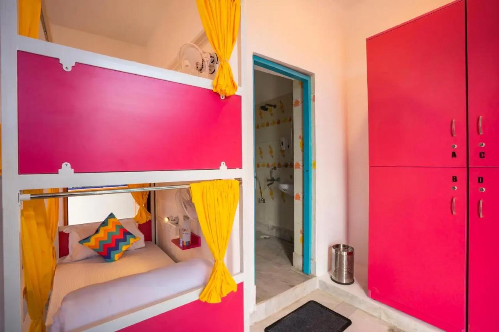 goSTOPS Bir, Landing Site