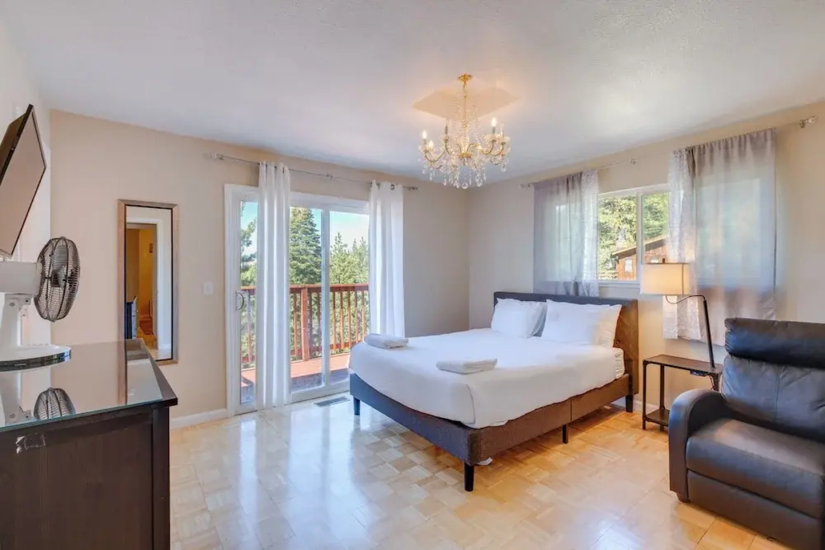 Scenic Home w/ Sauna - 7 Mi to Heavenly Mountain!