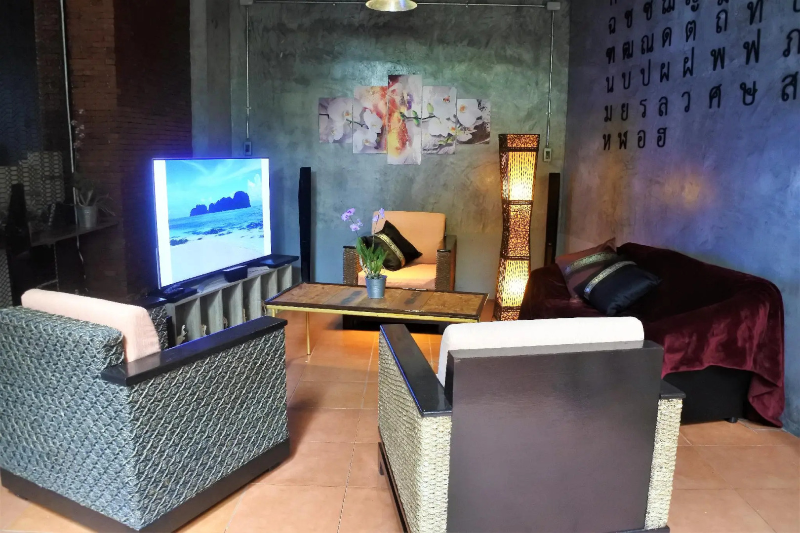 Hi Karon Beach Hotel